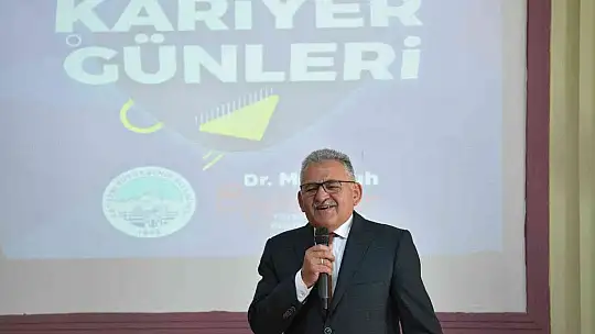 Büyükkılıç, öğrencilerle bir araya geldi