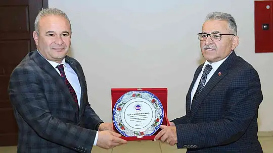 Başkan Büyükkılıç, öğretmenlere özel önem veriyor
