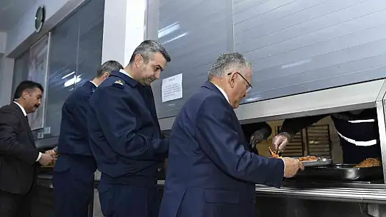 Başkan Büyükkılıç, Rahvan'a bindi, Seyit Onbaşı'yı inceledi