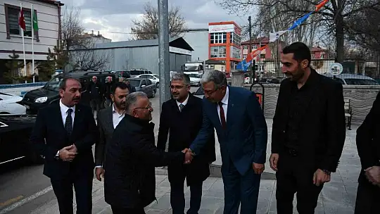 Büyükkılıç, iftarı Tomarza'da açtı