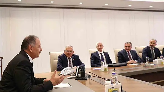 Başkan Büyükkılıç'tan Bakan Özhaseki'ye ziyaret