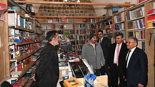 Büyükkılıç'tan esnaf turu