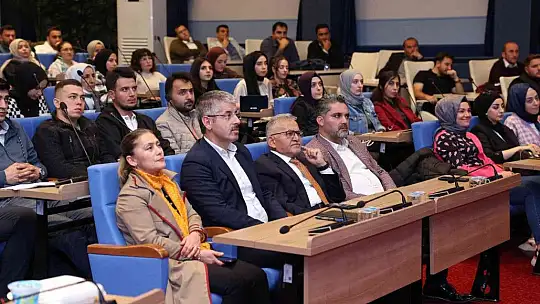 'Kurallara uymada sıkıntı var' diyen Büyükkılıç: Otoban gibi yollarımız olunca dezavantaj da oluyor