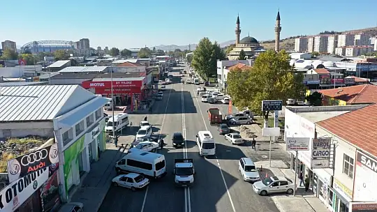 Başkan son 9 yılda yapılan yolları tek tek açıkladı