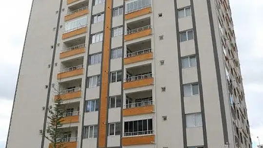 Çolakbayrakdar: Dönüşümle 2 bin 185 aile kışı sıcacık evlerinde geçiriyor