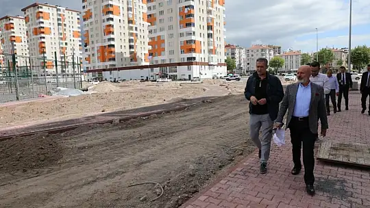 Başkan Çolakbayrakdar: Örnek bir mahalle inşa ediyoruz...