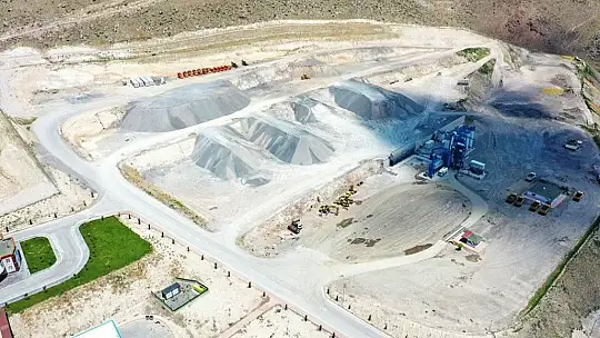 Başkan Çolakbayrakdar: Kendi kendine yeten bir belediyeyiz!