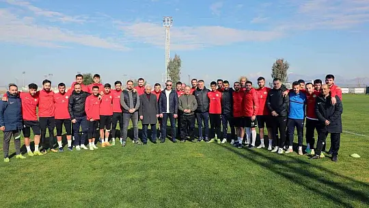 Başkan Yalçın'dan Talasgücü'ne moral ziyareti
