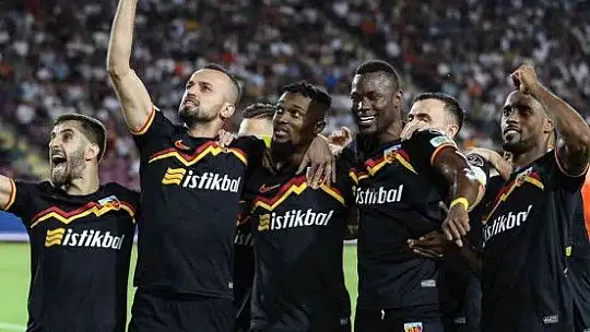 Bernard Mensah ilk golünü attı