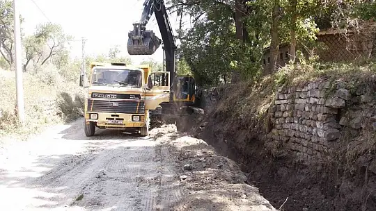 Bünyan Belediyesi ilkokul restoresi için harekete geçti