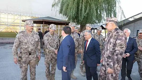 Dualarla uğurlandılar...