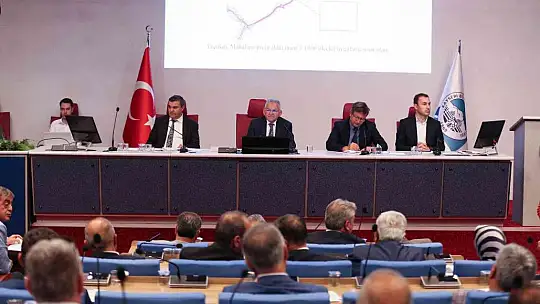 O belediyeler de ek bütçe istedi...