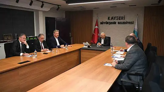 Büyükşehir'de deprem toplantısı...
