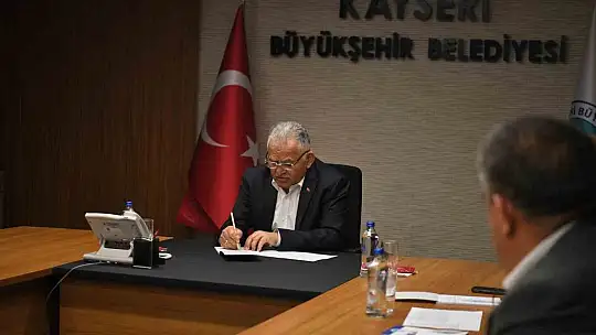 Büyükşehir'de deprem toplantısı...
