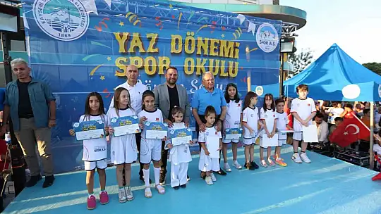 Yüzbinlerce vatandaşa hizmet verdiler