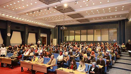 Kayseri'de meme kanseri semineri
