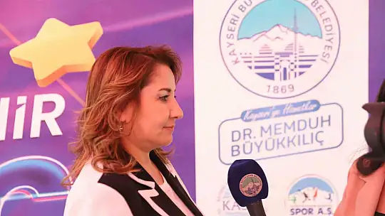 Öğrencilerden tam not aldı
