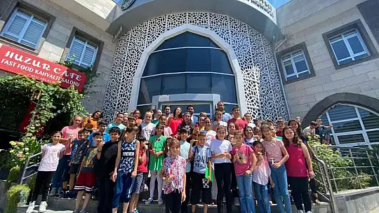 Büyükşehir Kaymek'ten eğlence dolu yaz okulu etkinlikleri
