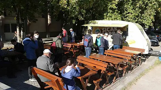 Çay, çorba ve internet ücretsiz