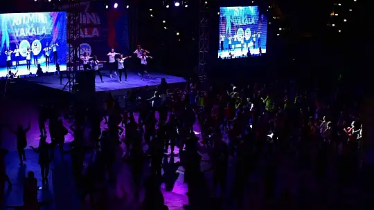 Büyükşehir SPOR A.Ş. ile yüzlerce kadın ritmi yakaladı