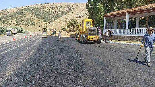 Büyükşehirden asfalt çalışması
