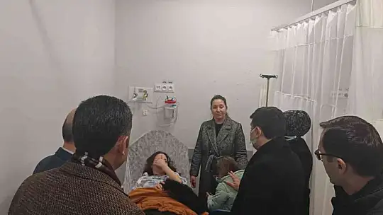 Develi'de öğrenci servisi kaza yaptı!