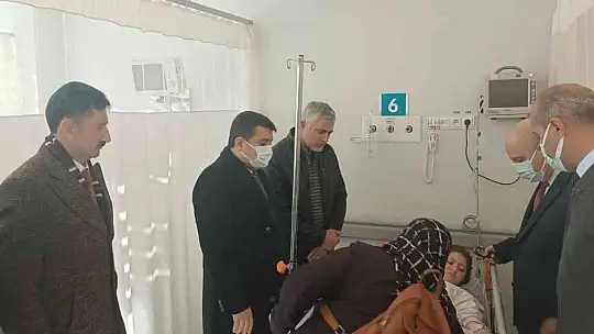 Develi'de öğrenci servisi kaza yaptı!