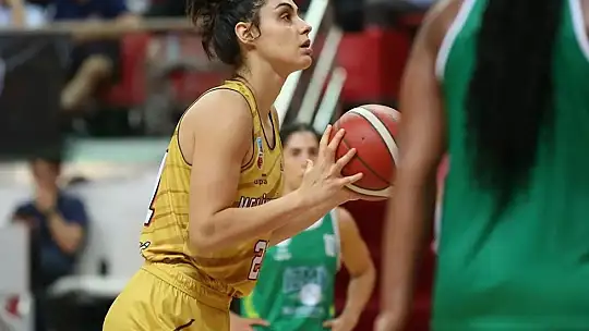 Melikgazi Kayseri Basketbol: 65 - İzmit Belediyespor: 67...