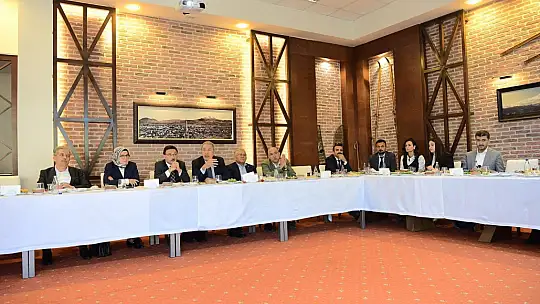 Şehrin göz bebeğinin geleceği, masaya yatırıldı