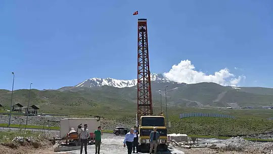 Erciyes'te sondaj çalışmaları