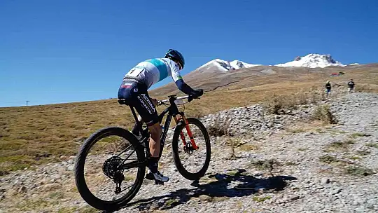 Erciyes'te Dağ Bisikleti heyecanı yaşandı