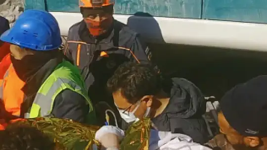 Vali Çiçek, müjdeyi verdi: Allah'ım bu bir mucize