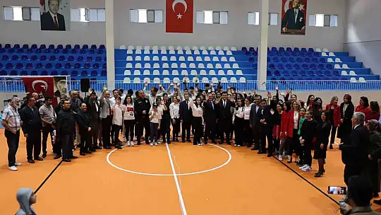 19 Mayıs Hacılarda çoşkuyla kutlandı...