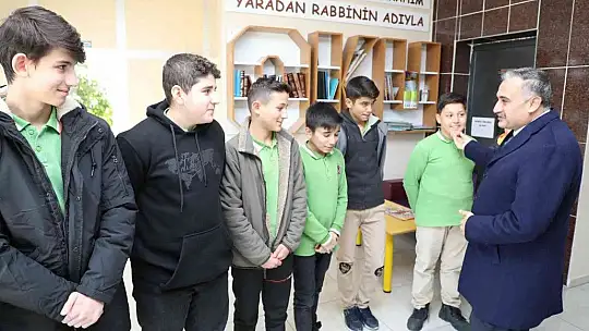 Protokolden öğrencilere motivasyon ziyareti