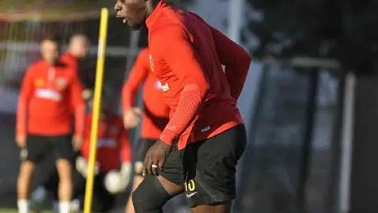 Kayserispor, Antalyaspor'a bileniyor