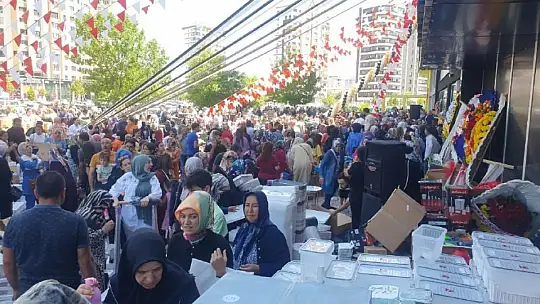 Mağazada izdiham