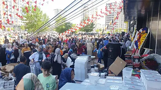 Mağazada izdiham