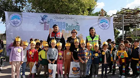 Jandarma'dan öğrencilere hayvanat bahçesi gezisi
