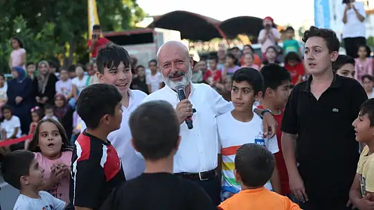 Çocuklar tatili dolu dolu geçiriyor!