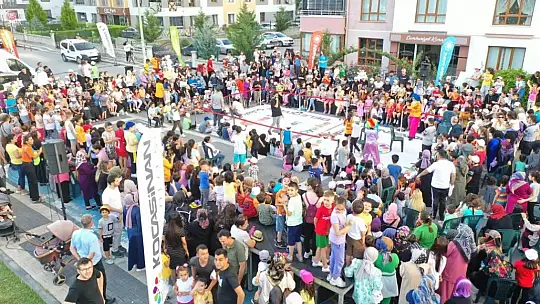 Çocuklar tatili dolu dolu geçiriyor!