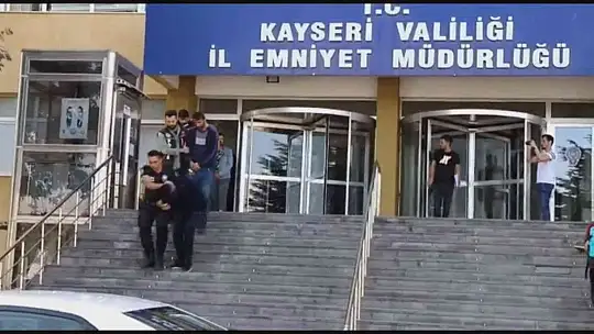 Kayseri'de narkotik ekipleri uyuşturucuya geçit vermiyor