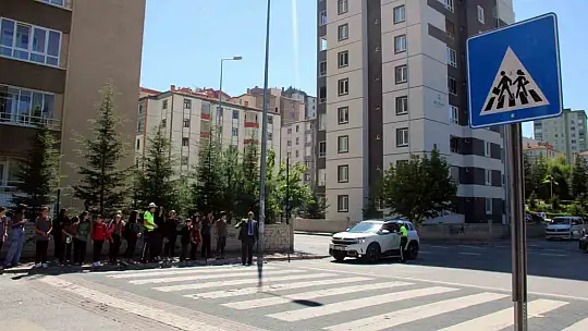 Kayseri'de okul yolunda her şey yolunda