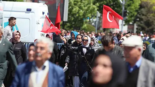 Kayserililerden Erdoğan'a sevgi gösterisi