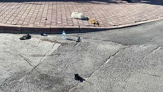 Kazada savrulan otomobil çocuklara çarptı!