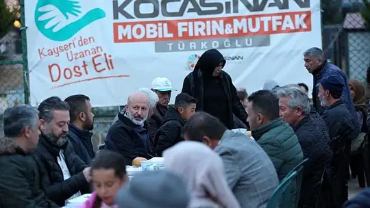Çolakbayrakdar: Ramazan'da gönüllere dokunduk...