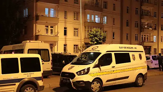 Komşu kavgasında kan aktı: 2 yaralı!