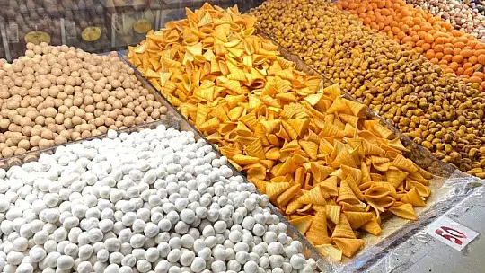 Kuruyemişçilerde 'yılbaşı' yoğunluğu