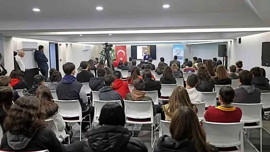 Mehmet Akif Talas'ta anlatıldı