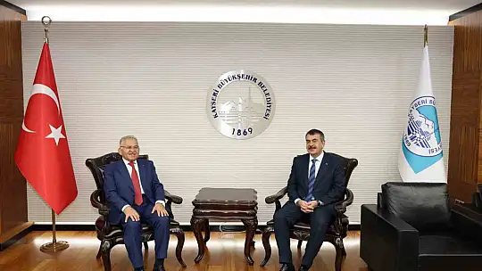 Bakan Kayseri'de