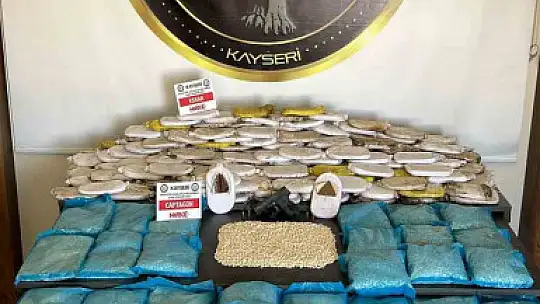Trafik kazası dehşeti gözler önüne serdi!